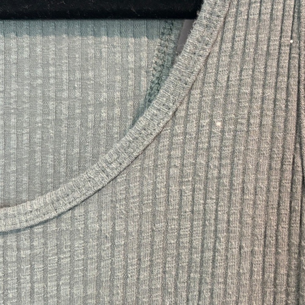 Aerie XS Sage Green Ribbed Racerback Tie-Front Crop Tank Top - Picture 4 of 6